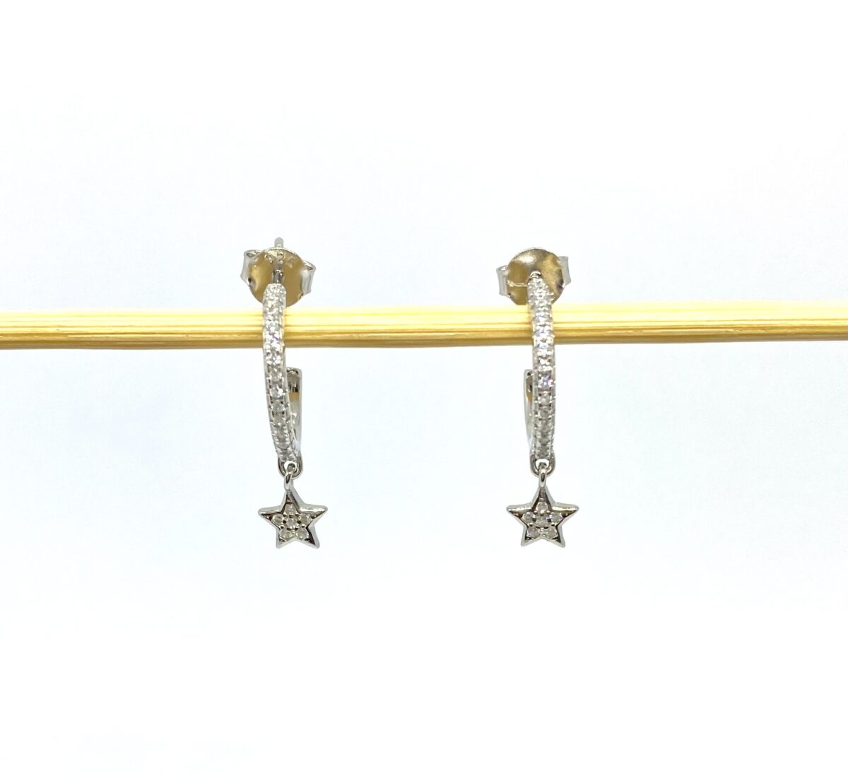 Argolla estrella colgada SoleJoyas Argollas de Plata 9.25 con Estrella colgada y cristales - Imagen 1