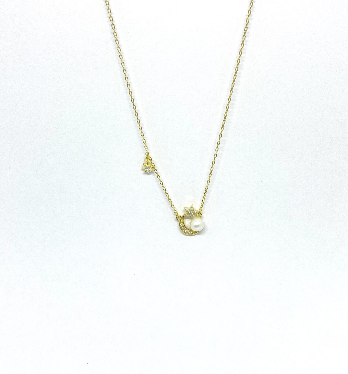 Enchapado Luna y estrella SoleJoyas Collar de Plata enchapado en Oro 18k Luna y Estrella - Imagen 1