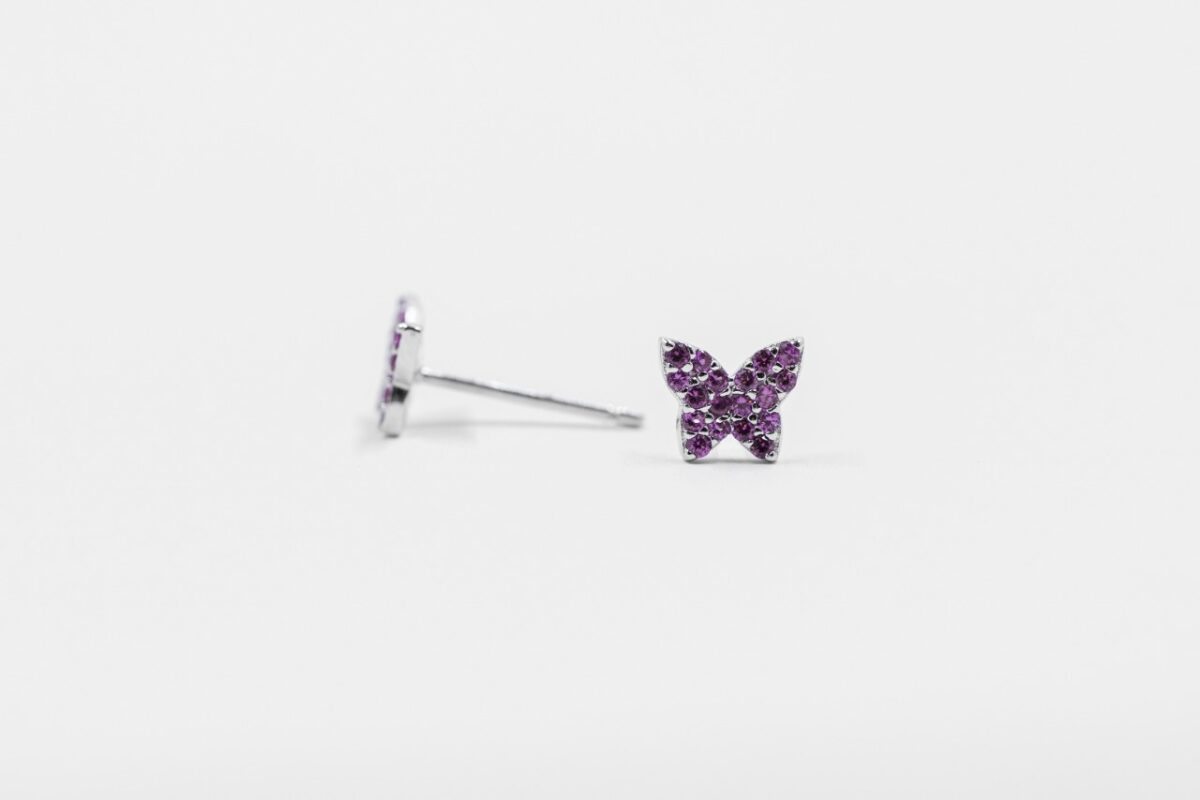 Imagen de WhatsApp 2022-12-09 a las 17.49.36 solejoyas arete de plata 9.25 con circonio suizo y rodio en forma de mariposa - Imagen 2