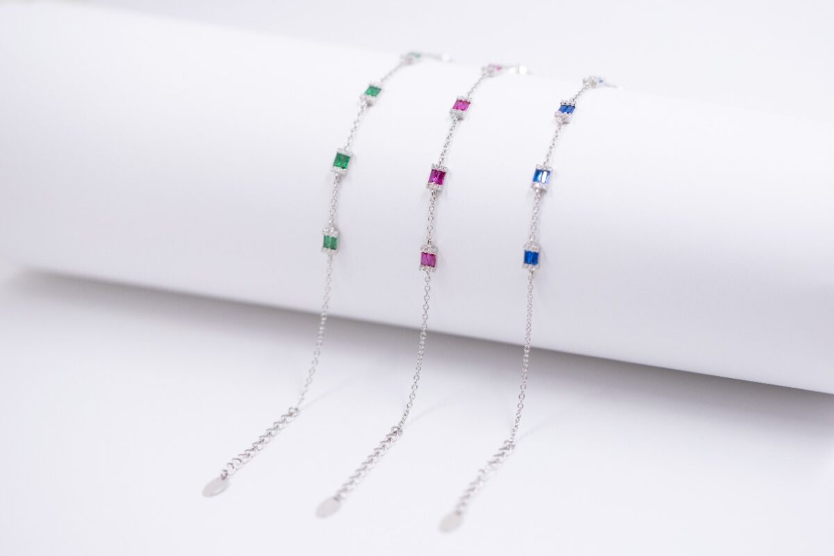 Imagen de WhatsApp 2022-12-13 a las 20.34.22 SoleJoyas Pulsera de Plata 9.25 Circones Suizos Baguette - Imagen 1