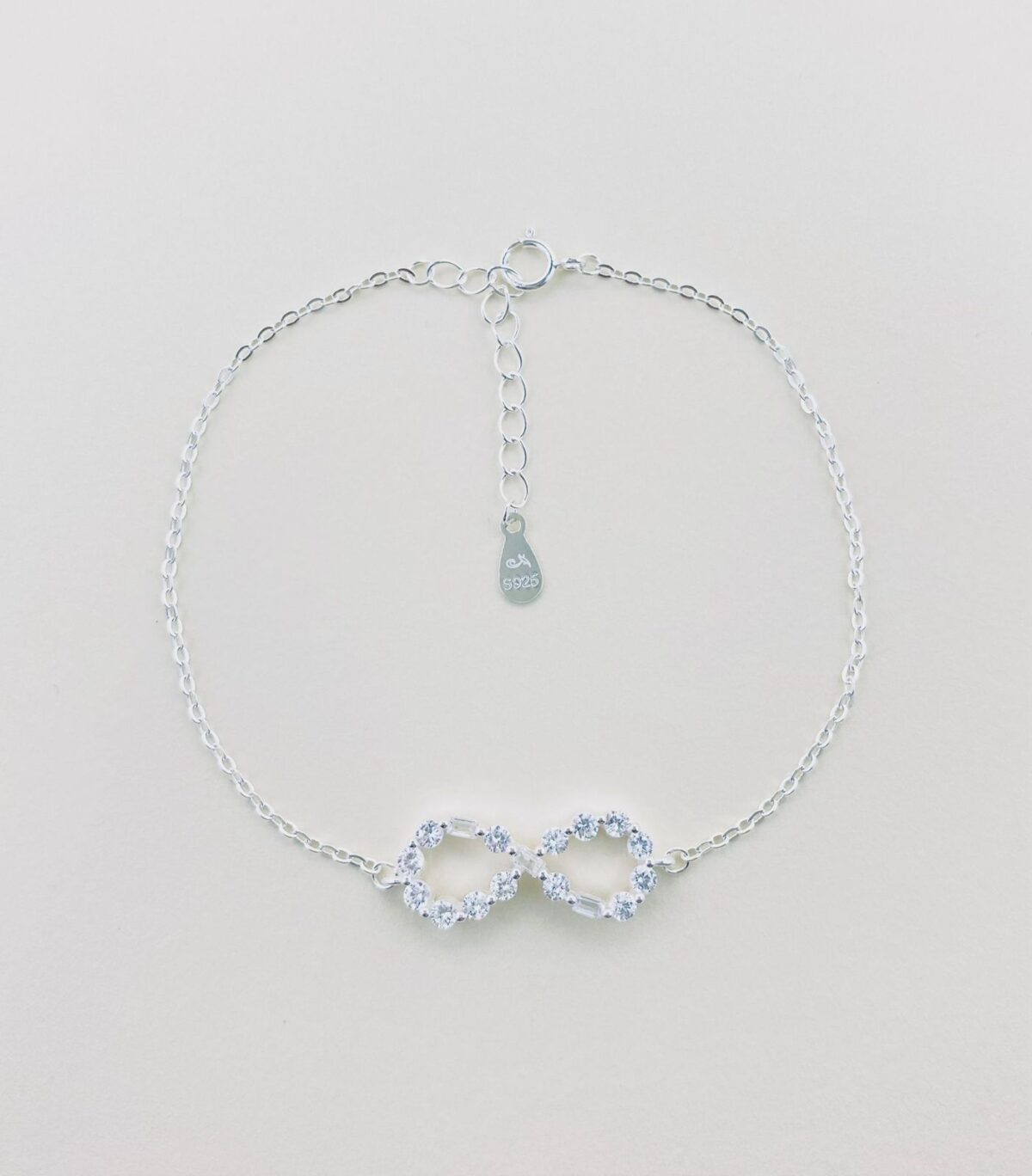 Imagen de WhatsApp 2023-11-30 a las 19.20.07_71f87080 SoleJoyas Pulsera De Infinito - Imagen 1